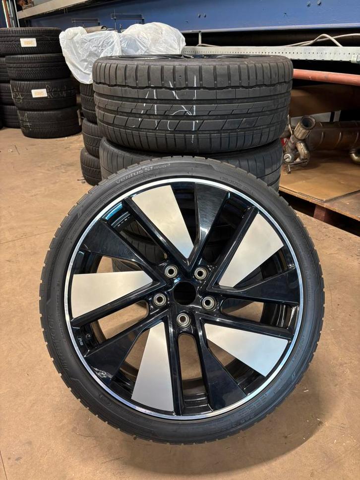 Originele Audi e-tron RS GT velgen 21 inch Hankook banden, Auto-onderdelen, Banden en Velgen, Banden en Velgen, Zomerbanden, 21 inch