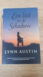 Lynn Austin - Een lied in de schaduw, Boeken, Ophalen of Verzenden, Zo goed als nieuw, Lynn Austin
