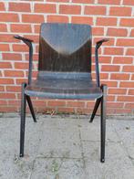 Vintage industriele Thur op seat stoelen met armleuning, Bruin, Ophalen of Verzenden, Zo goed als nieuw, Metaal