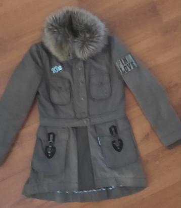 Mooie hoog segment lange winterjas HOLY PREPPY, mt m IZGST beschikbaar voor biedingen