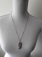 mooie zilveren ketting met zilveren bladhanger, Met hanger, Ophalen of Verzenden, Zo goed als nieuw, Zilver