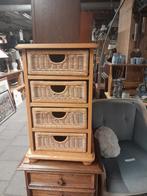 Blank eiken kastje met rieten laden, Ophalen, Gebruikt