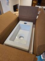 Mini Rhea Fontein Wit Glans Rechts Keramiek, Doe-het-zelf en Verbouw, Sanitair, Ophalen of Verzenden, Nieuw, Wastafel