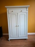 Meidenkast, Antiek en Kunst, Antiek | Meubels | Kasten, Ophalen of Verzenden