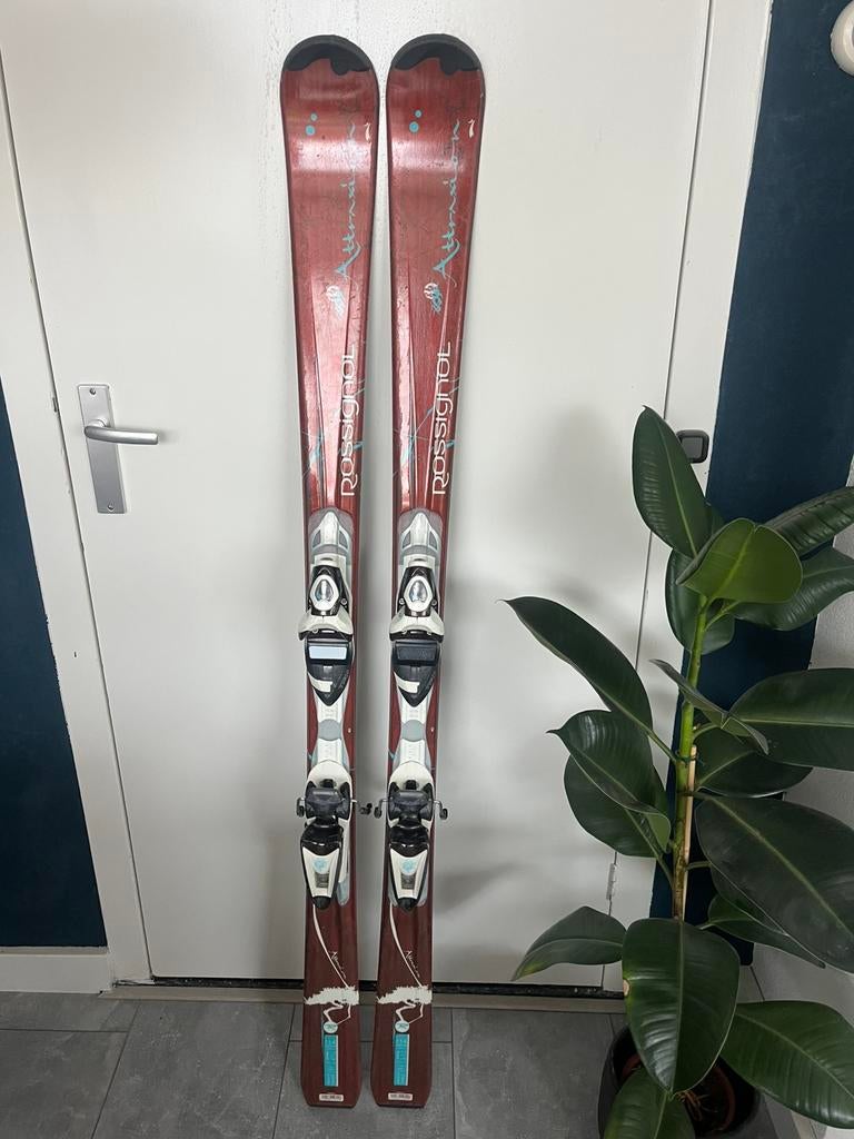Rossignol Attraxion dames ski’s 154 cm – incl. bindingen, Ophalen, 140 tot 160 cm, Rossignol, Zo goed als nieuw