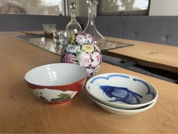 Chinees porseleinen items Vintage beschikbaar voor biedingen