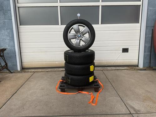 B.M.W.  1 + 2.  Serie.  All - Season Set.  205 - 55 - 16., Auto-onderdelen, Banden en Velgen, Banden en Velgen, All Season, 16 inch