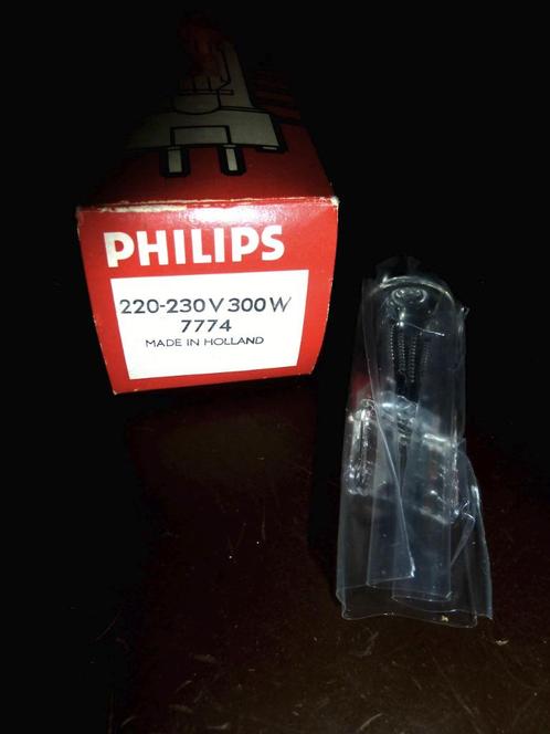 projector lamp Philips - 7774 - 220-230V 300W -, Audio, Tv en Foto, Filmrollen, 16mm film, Ophalen of Verzenden