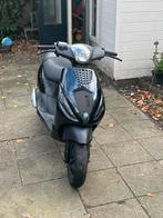2 takt 50 cc zip, Fietsen en Brommers, Scooters | Piaggio, Ophalen, Zo goed als nieuw, Tweetakt, Zip