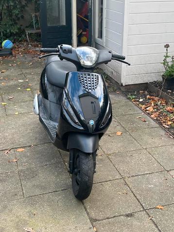 2 takt 50 cc zip beschikbaar voor biedingen