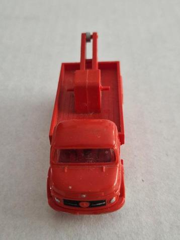 Lego Mercedes takelwagen  beschikbaar voor biedingen