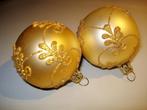 ZGAN - 2 vintage glazen kerstballen - goudkleurig, Diversen, Kerst, Ophalen of Verzenden, Zo goed als nieuw