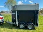 Atec jade xxtrail 2 paards trailer met zadelkast, Dieren en Toebehoren, Ophalen, Zo goed als nieuw, Hout, 2-paards trailer