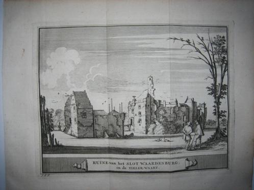 57/ Waardenburg het Slot in de Tielerwaard Kopergravure 1736, Antiek en Kunst, Kunst | Etsen en Gravures, Ophalen of Verzenden