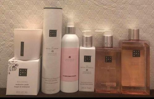 Rituals Sakura home set, Sieraden, Tassen en Uiterlijk, Uiterlijk | Lichaamsverzorging, Nieuw, Bodylotion, Crème of Olie, Ophalen