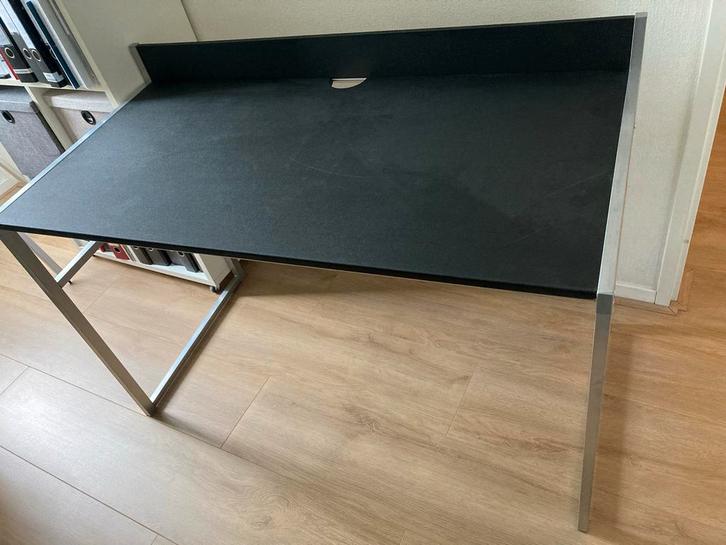 Bureau Jysk, Huis en Inrichting, Bureaus, Gebruikt, Bureau, Ophalen