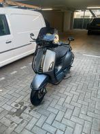 Vespa Sprint 2017 50cc, Fietsen en Brommers, Scooters | Vespa, Ophalen, Maximaal 45 km/u, Vespa S, 49 cc