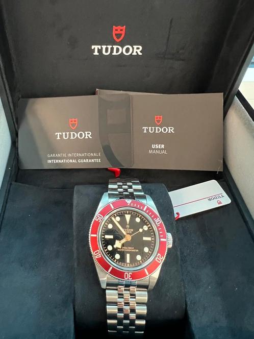 Tudor Black Bay 41mm Burgundy M7941A1A0RU nieuw&ongedragen, Sieraden, Tassen en Uiterlijk, Horloges | Heren, Nieuw, Polshorloge
