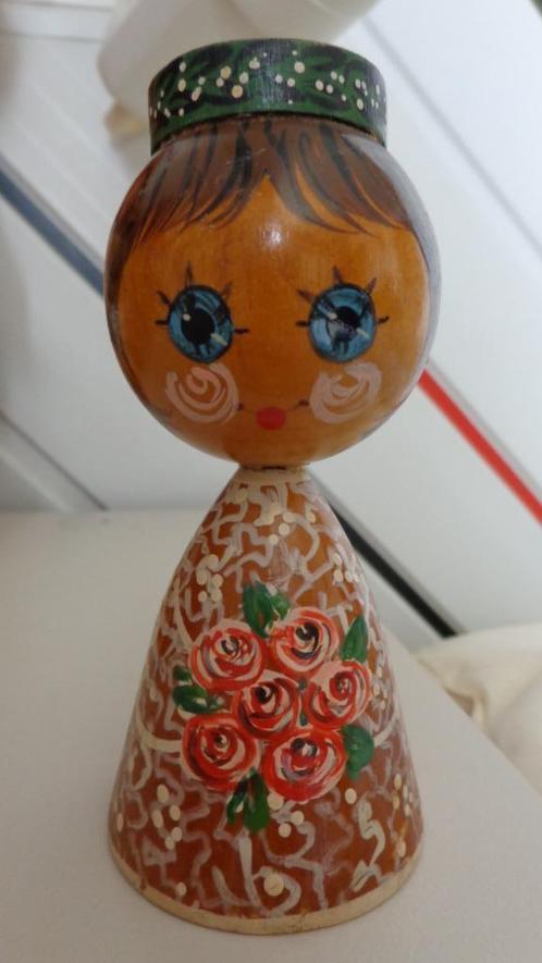 Vintage houten popje Salvo Estland USSR, Verzamelen, Poppen, Gebruikt, Pop, Ophalen