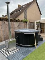 Hottub met Houtkachel - Nieuw!, Tuin en Terras, Bubbelbaden en Hottubs, Ophalen, Nieuw, Afdekzeil, Vast