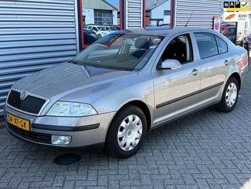 Skoda Octavia 1.6 75kw Ambiente AUTOMAAT, Auto's, Skoda, Bedrijf, Te koop, Octavia, ABS, Airbags, Airconditioning, Boordcomputer