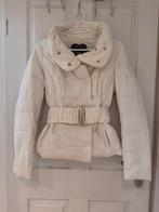 Guess Jas Wit Maat S, Ophalen of Verzenden, Zo goed als nieuw, Maat 38/40 (M), Wit