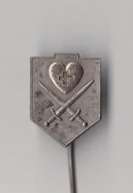 Hart met gekruiste Zwaarden speldje, Niet vindbaar, Niet vindbaar, Nederland, Embleem of Badge