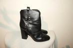 Patrizia Pepe laarsjes studs zijkanten zwart leer mt 40, Verzenden, Zwart, Lage of Enkellaarzen, Zo goed als nieuw