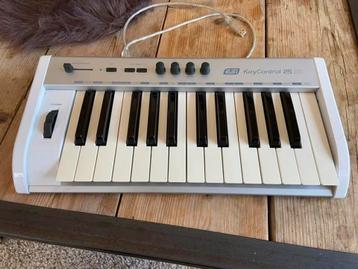 Esi KeyControl 25 XT beschikbaar voor biedingen