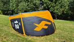 F One Bandit 2021 - 12m2 € 425,00, Watersport en Boten, Kitesurfen, Gebruikt, Geen board, Ophalen of Verzenden, Kite