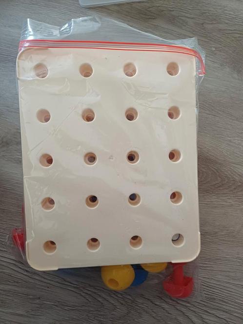 Insteek Mozaïek - Grote Noppen, Kinderen en Baby's, Speelgoed | Educatief en Creatief, Zo goed als nieuw, Knutselen, Bouwen, Ophalen of Verzenden