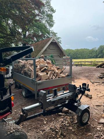 Kloofmachine/Houtklover op benzinemotor te huur, 50€ per dag beschikbaar voor biedingen