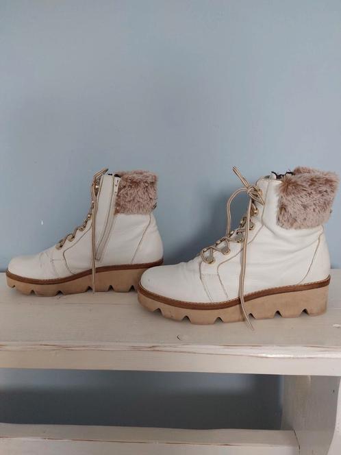 Laarzen Gabor 9 / 43 🌺, Kleding | Dames, Schoenen, Gedragen, Lage of Enkellaarzen, Wit, Ophalen of Verzenden