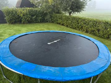 Trampoline, ca 3 meter doorsnee beschikbaar voor biedingen
