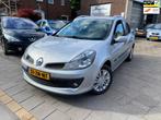 Renault Clio Estate 1.6-16V Dynamique/dvd schermen/Airco/Cru, Voorwielaandrijving, 4 cilinders, Origineel Nederlands, 48 €/maand