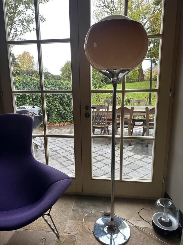 Vintage Harvey Guzzini Bud Lamp, Huis en Inrichting, Lampen | Vloerlampen, Gebruikt, 150 tot 200 cm, Kunststof, Ophalen of Verzenden