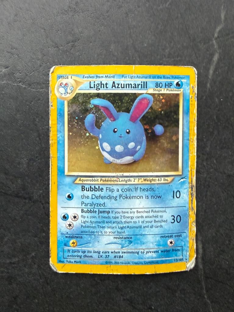 Light Azumarill 13/105 Neo Destiny Holo – Damaged, Ophalen of Verzenden, Gebruikt, Losse kaart