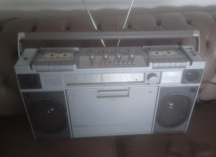 Amstrad model 8060 vintage double cassette record play radio, Audio, Tv en Foto, Radio's, Ophalen of Verzenden