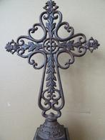 Antiek neogotisch kruisbeeld neogotiek gietijzer 43cm 1870, Ophalen of Verzenden