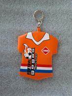 C1000 shirt sleutelhanger, Verzamelen, Supermarktacties, Ophalen of Verzenden