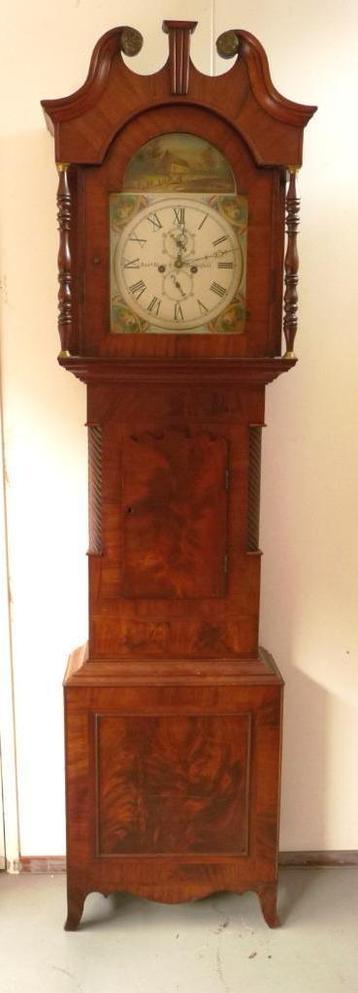 Engelse longcase “grandfather” 8 daags klok, 240cm hoog beschikbaar voor biedingen