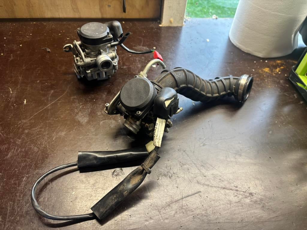 Piaggio carburateur, Ophalen of Verzenden