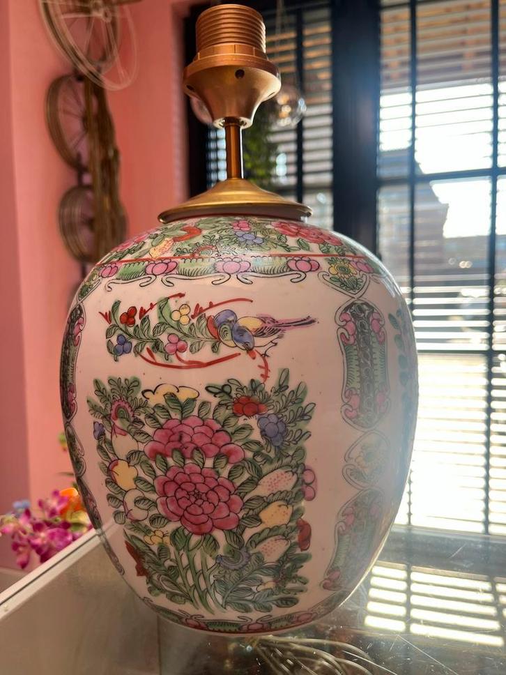 Unieke vaaslamp met bloemen en vogels!, Huis en Inrichting, Lampen | Tafellampen, Nieuw, Minder dan 50 cm, Ophalen of Verzenden