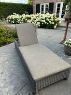 Luxe ligbed wicker grijs, Tuin en Terras, Ophalen, Zo goed als nieuw, Wicker, Verstelbaar