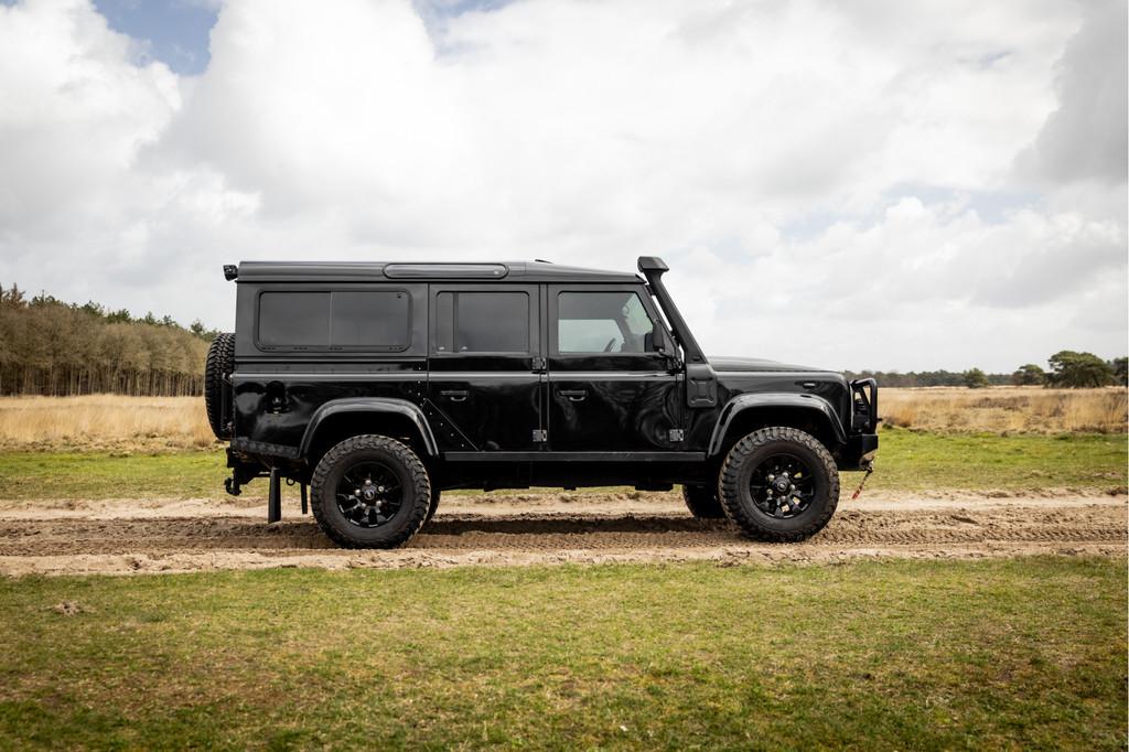 Land Rover Defender 2.2 Tdci Station Wagon (bj 2015), Auto's, Land Rover, Euro 5, Gebruikt, 4 cilinders, 241 €/maand