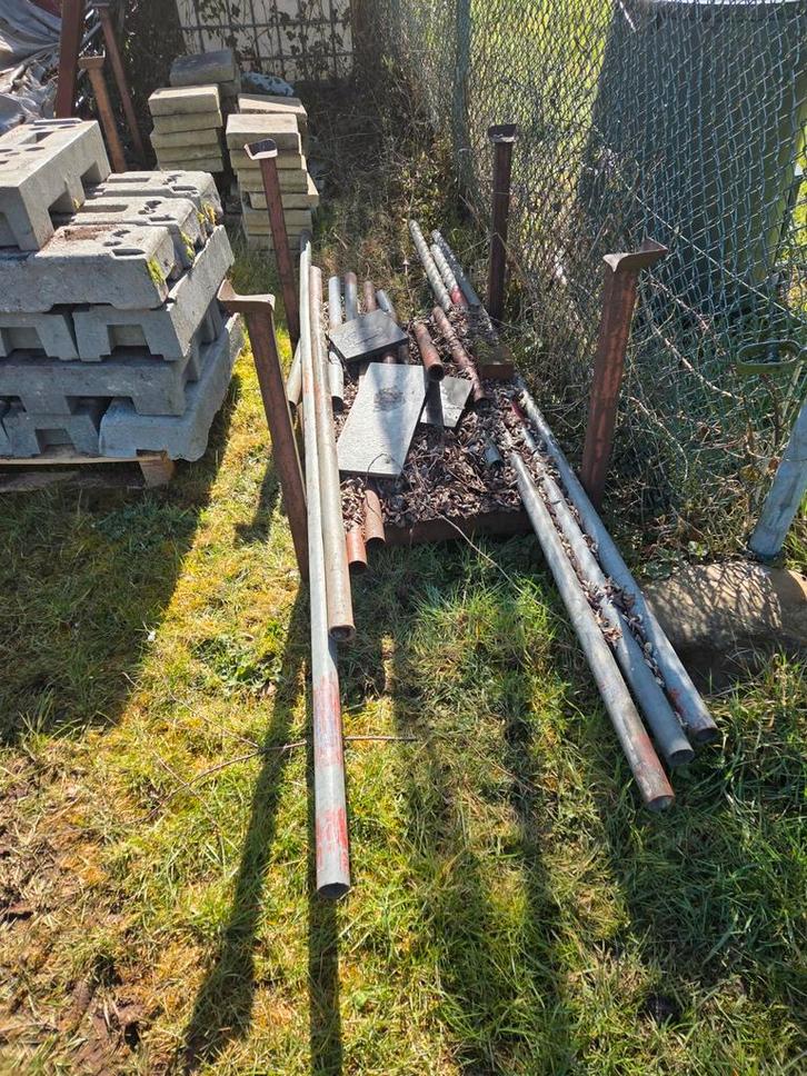 Steigerbuizen diverse lengtes met 2 opslaghouders, Doe-het-zelf en Verbouw, Steigers, Gebruikt, Overige typen, 2 tot 5 meter, Ophalen