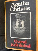 Agatha Christie - Overal is de duivel (Hercule Poirot), Boeken, Ophalen of Verzenden, Gelezen