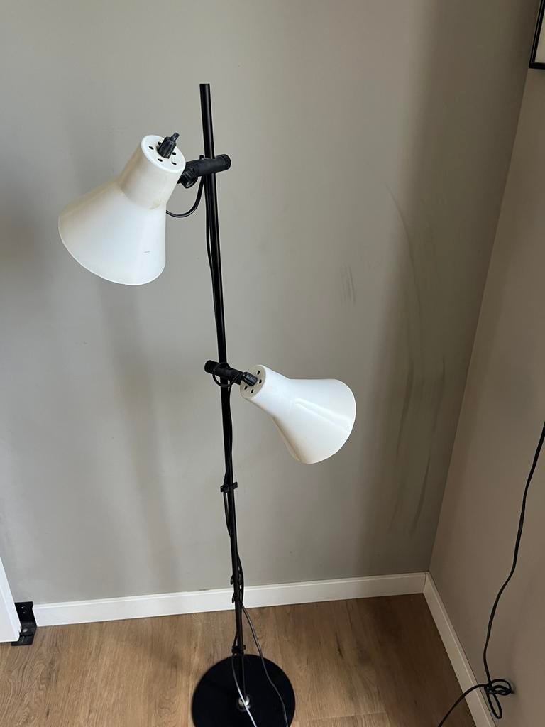 Vintage vloerlamp Hala?, Huis en Inrichting, Lampen | Vloerlampen, Ophalen, Zo goed als nieuw