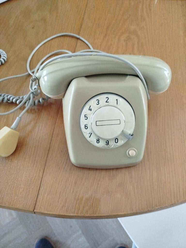 Vintage PTT type T65 draaischijf telefoon - Juli '85, Telecommunicatie, Ophalen of Verzenden, Gebruikt, 1 handset