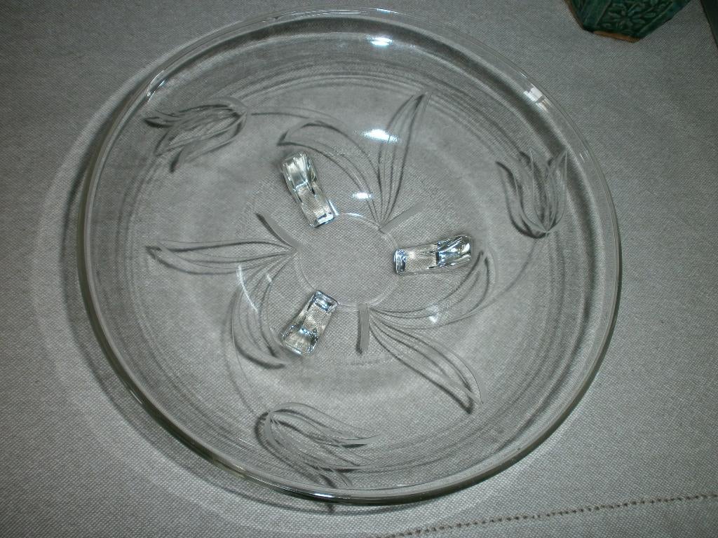 Vintage glazen schaal op pootjes geslepen tulpen 2 cm doorsn, Schaal, Rond, Ophalen of Verzenden, Glas